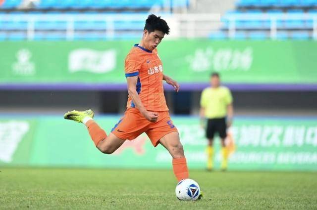 关于鲁能敲定K联赛顶级后腰！31岁巴西中场有望主动加盟，曾公开示好泰山的信息