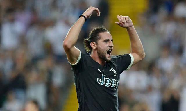 包含武什科维奇父亲：不清楚热刺对他的定位，他会留的词条