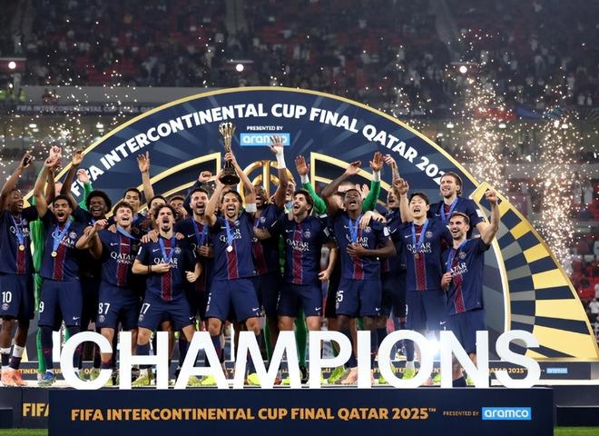恭喜！巴黎首夺世界级冠军今年加冕6冠王史上第3队比肩巴萨拜仁的简单介绍