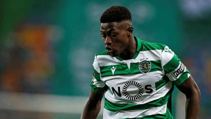 身价2000万，标价1亿！19岁天才15场制造10球，的简单介绍