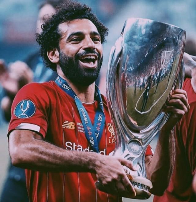 阿什拉夫出色、稳定且果断，他应该获得金球奖的简单介绍