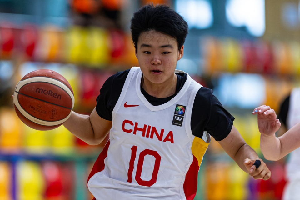 包含U19女篮世界杯9-12名排位赛：中国队79-84不敌以色列队的词条