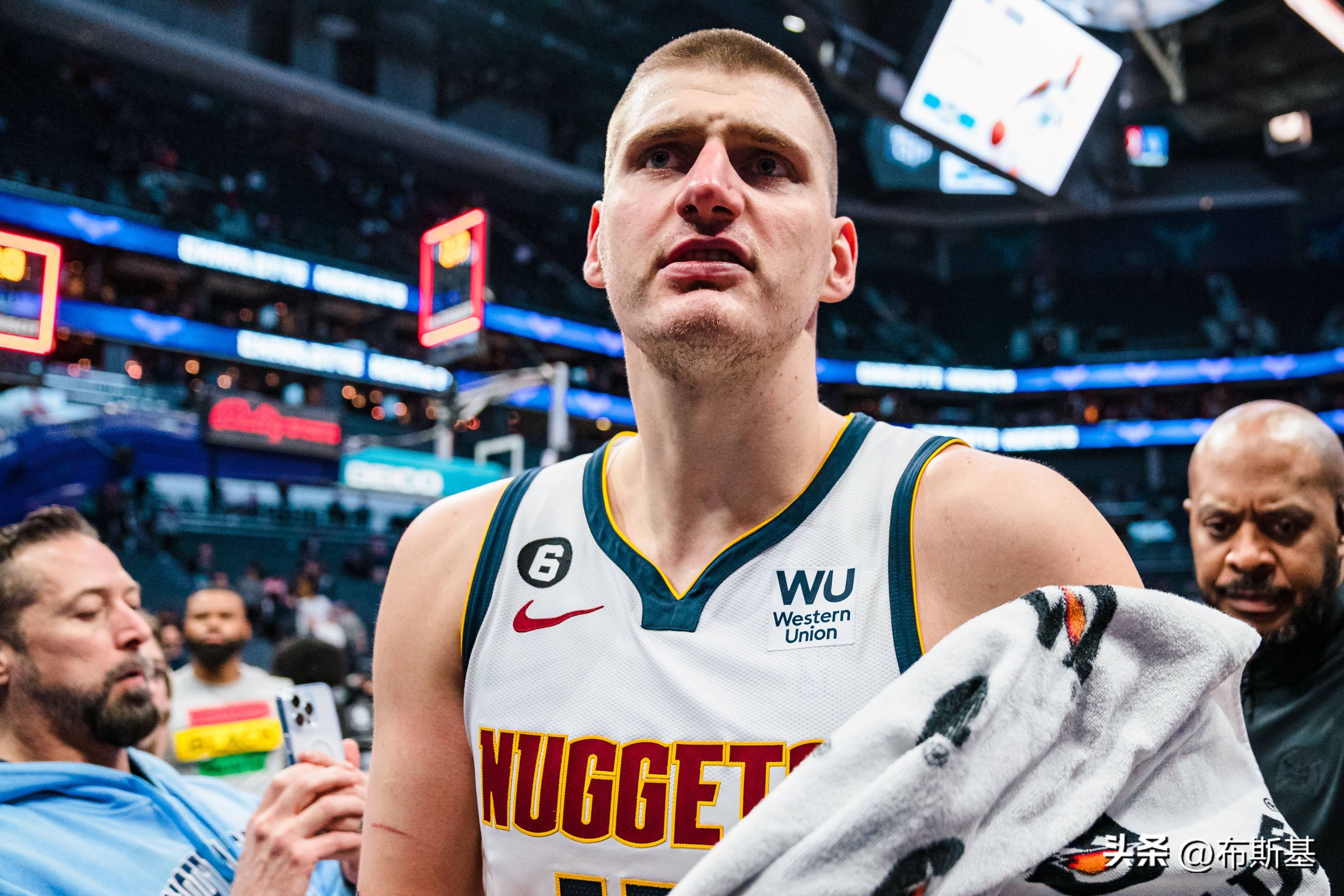 包含相比约基奇，杨瀚森更像马克-加索尔的词条