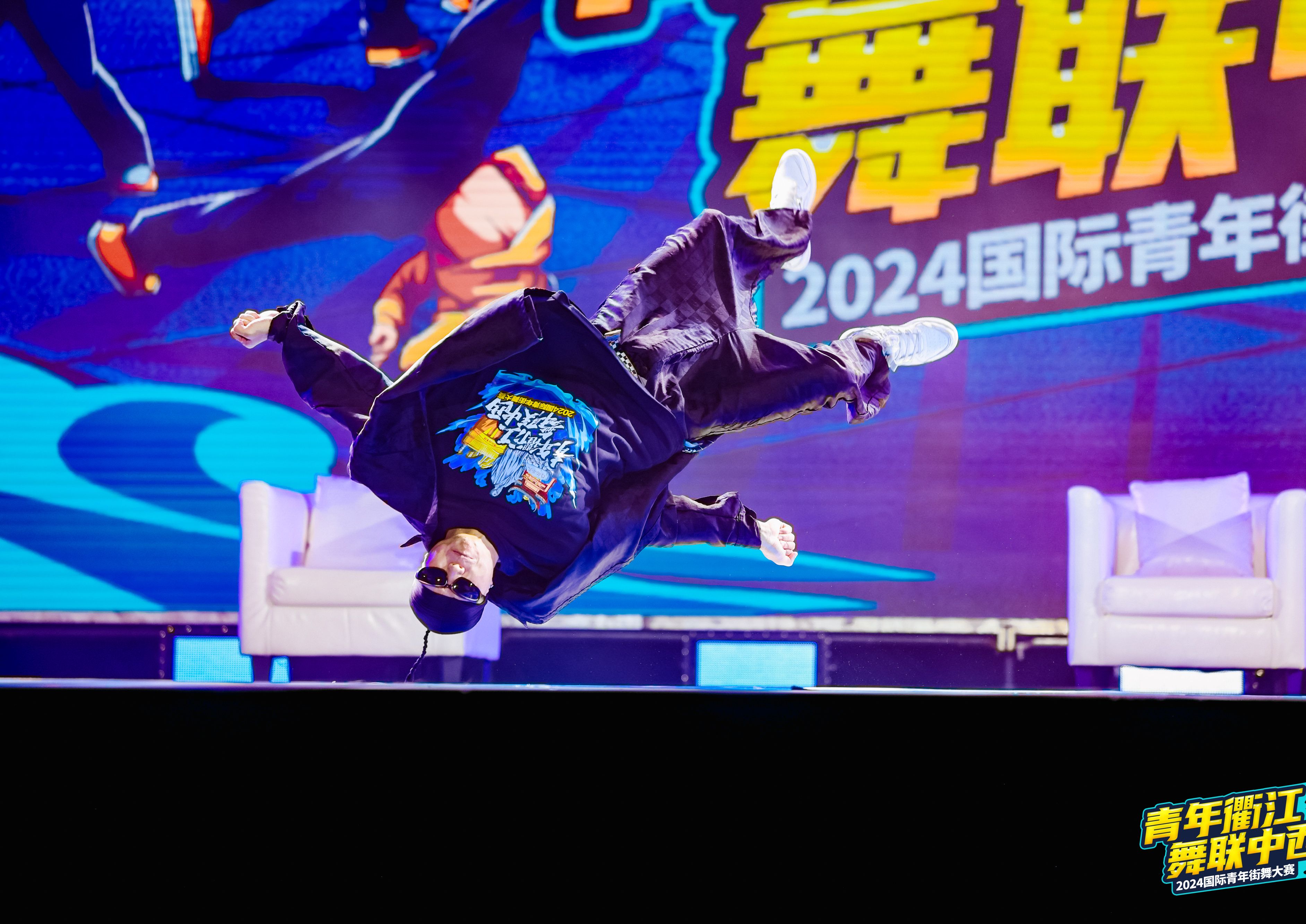 TOP世界街舞全球总决赛落幕线上赛延续精彩的简单介绍