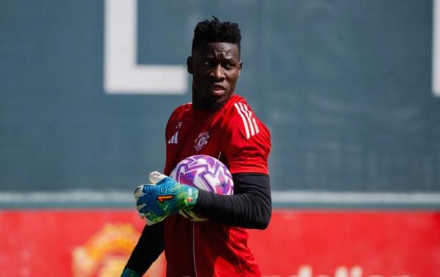 包含罗马新援弗格森表现亮眼,成为球迷新宠的词条 包含罗马新援弗格森表现亮眼,成为球迷新宠的词条