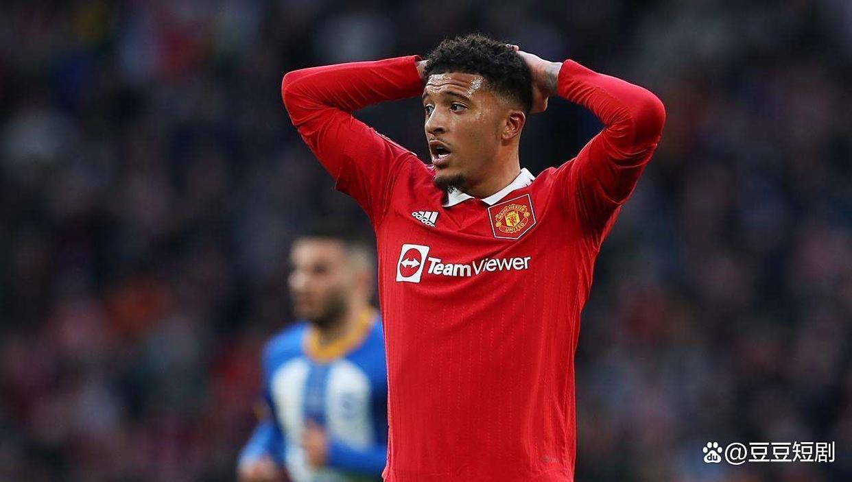 关于曝桑乔转会尤文受阻原因，曼联至今未收到报价！多特考虑再次捡漏的信息