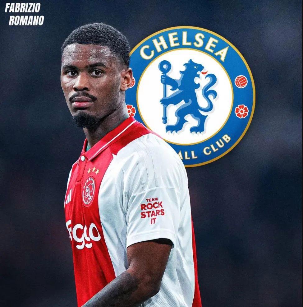 包含利物浦签下23岁埃基蒂克转会总价9500万欧的词条