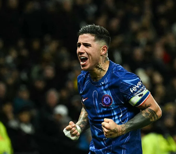 2:2！恩佐里程碑破门，切尔西3轮不胜+6轮1胜，