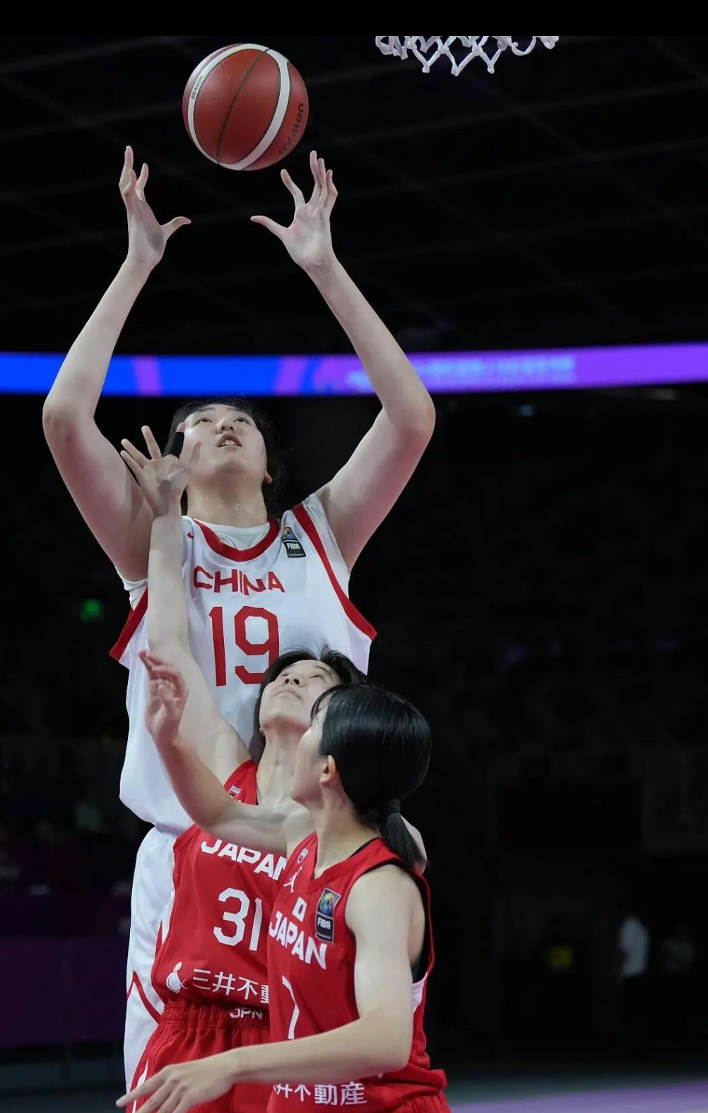 关于亚洲杯-张子宇11分钟13分中国女篮狂胜印尼51分的信息