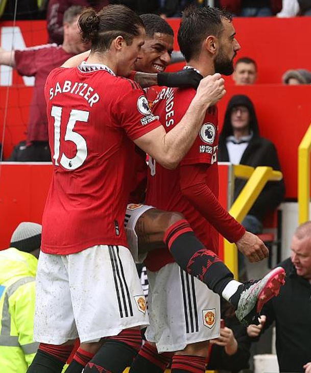 关于从“掉链子”到“拆链子”：阿森纳大胜维拉，捅破争冠最后一层心理窗户纸的信息