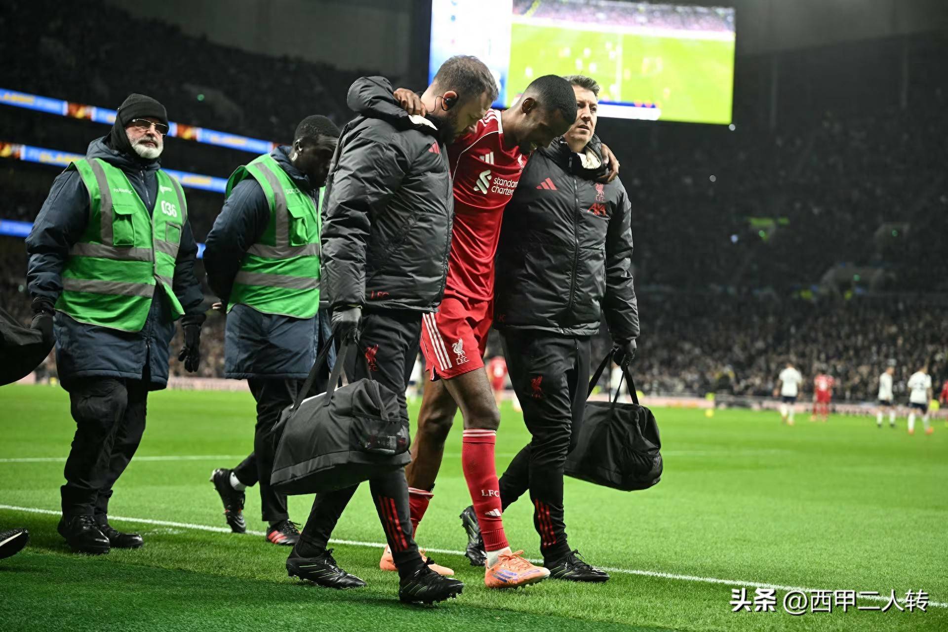 利物浦目前没计划今夏第二次报价伊萨克的简单介绍