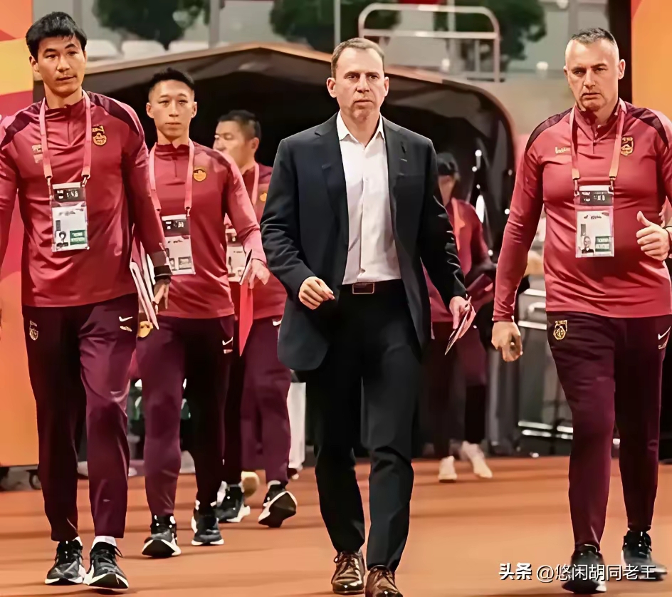 久尔杰维奇完成既定目标离任国足战术选人将再次推倒重来的简单介绍 久尔杰维奇完成既定目标离任国足战术选人将再次推倒重来的简单介绍