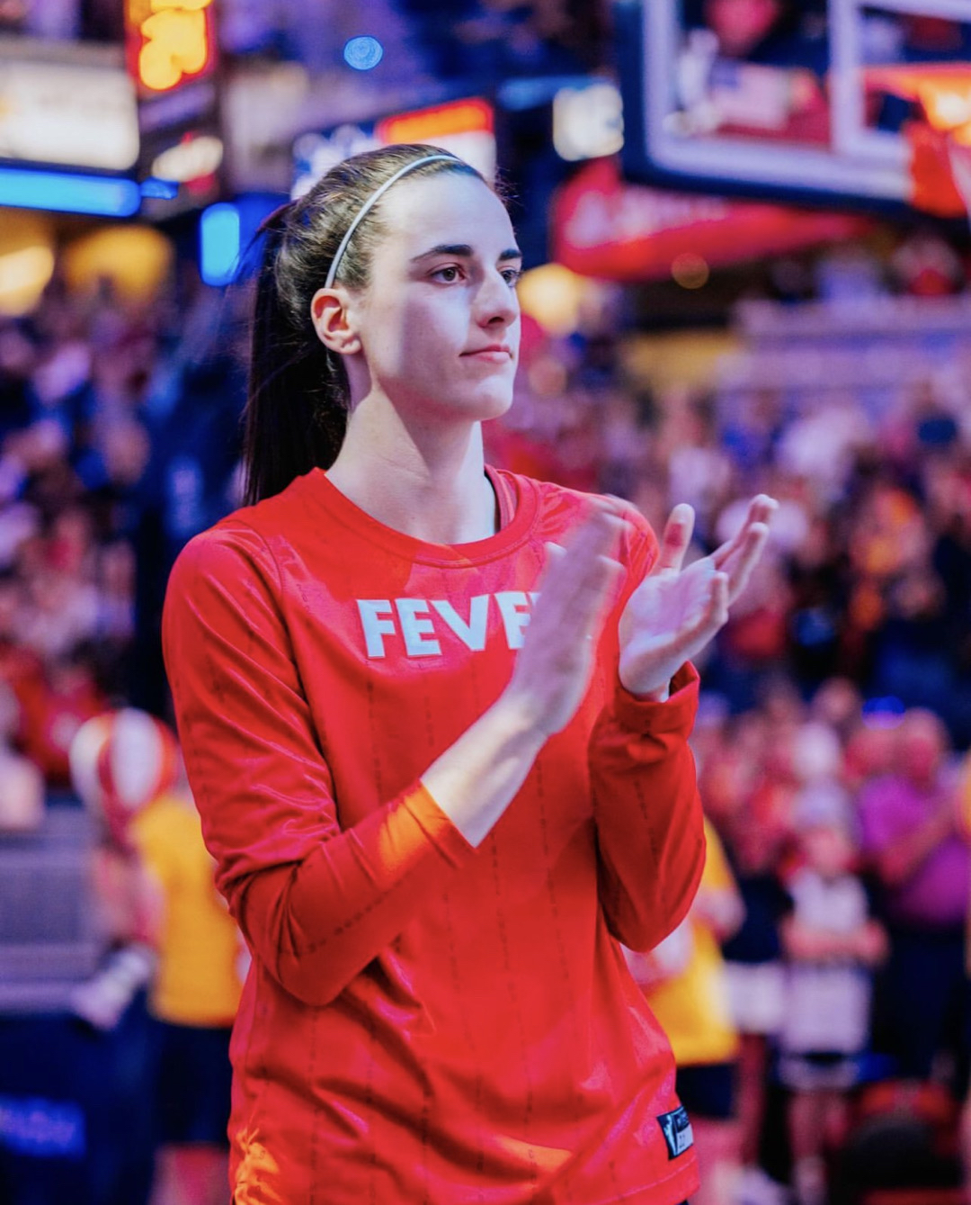 关于队长凯特琳-克拉克将缺席明日全明星比赛的信息