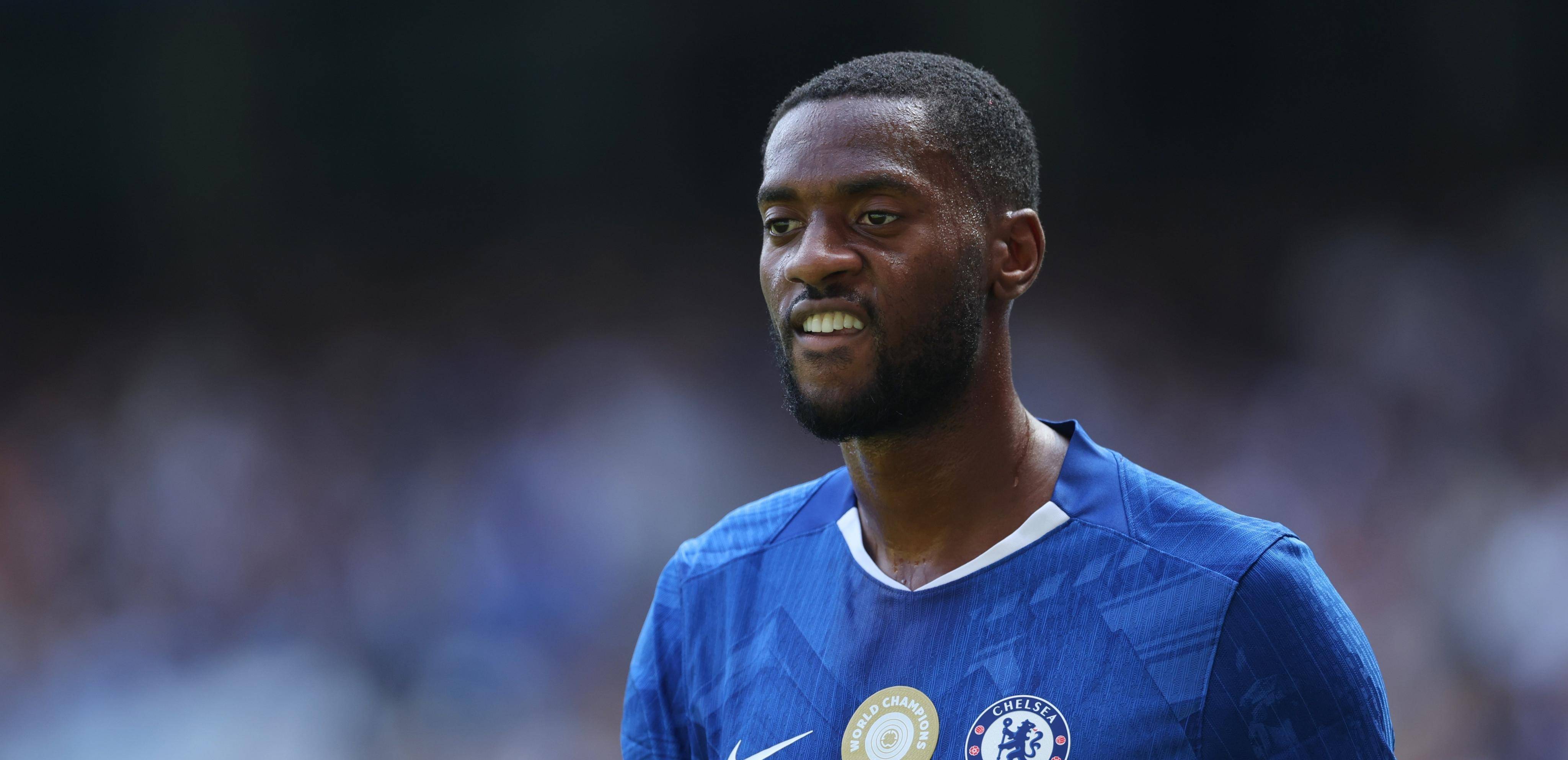 包含切尔西或接连出售两大锋线悍将，低价买入高价卖出，蓝军真会做生意的词条