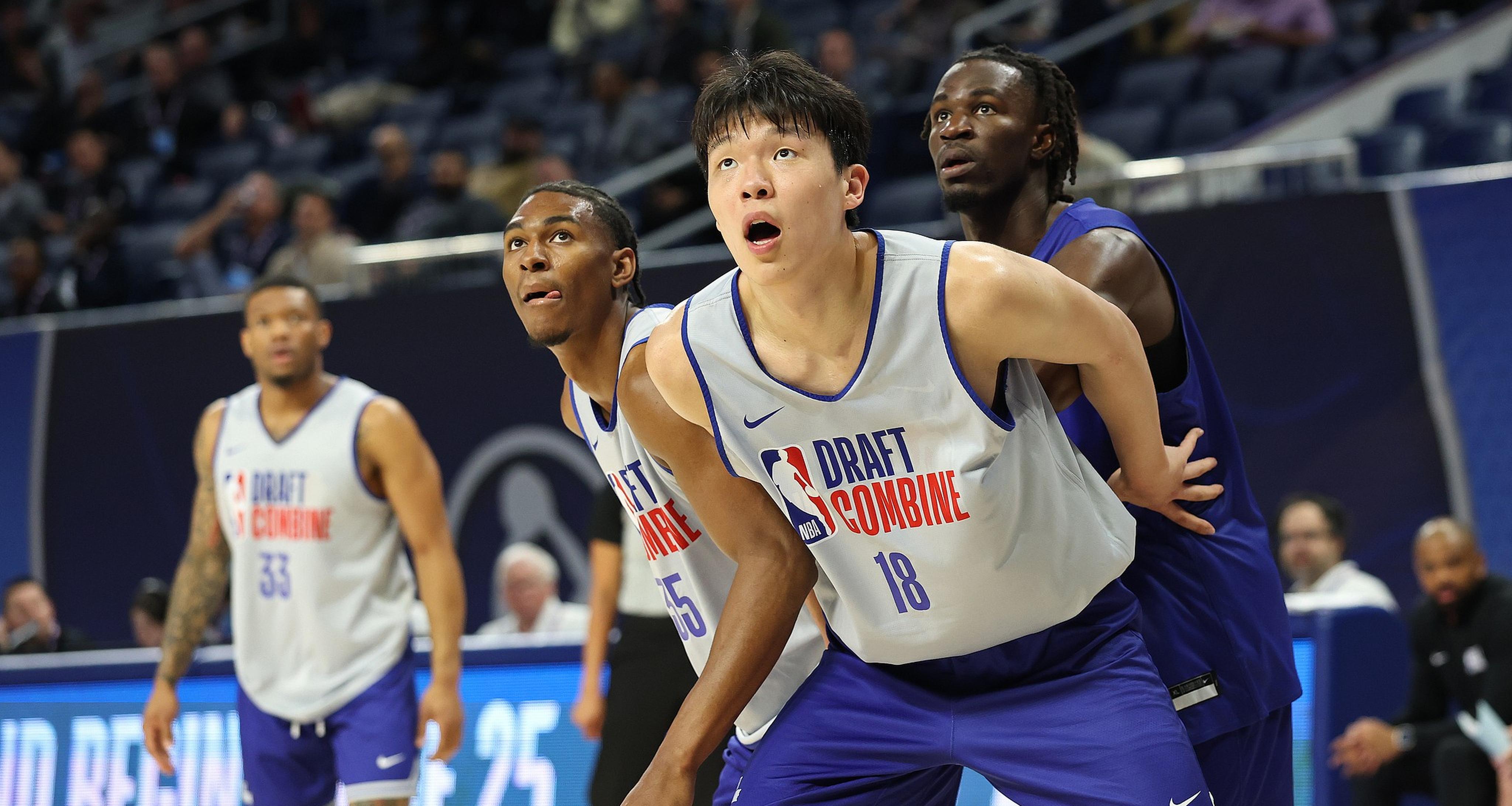 杨瀚森顶住鹈鹕双塔冲击奉上夏联含金量最高一战？的简单介绍