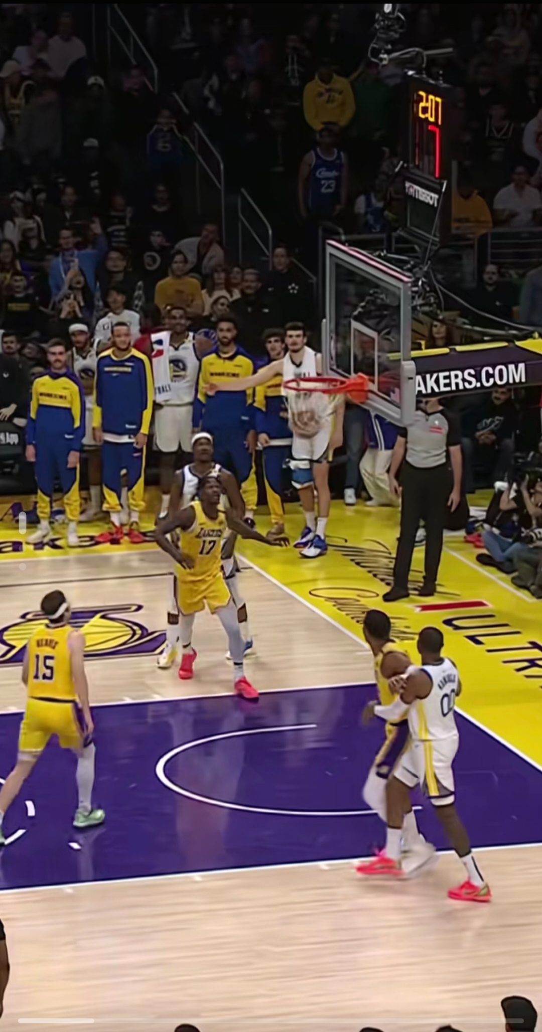 关于加索尔兄弟对决！ESPN：19猛龙vs09湖人几场定胜负？的信息