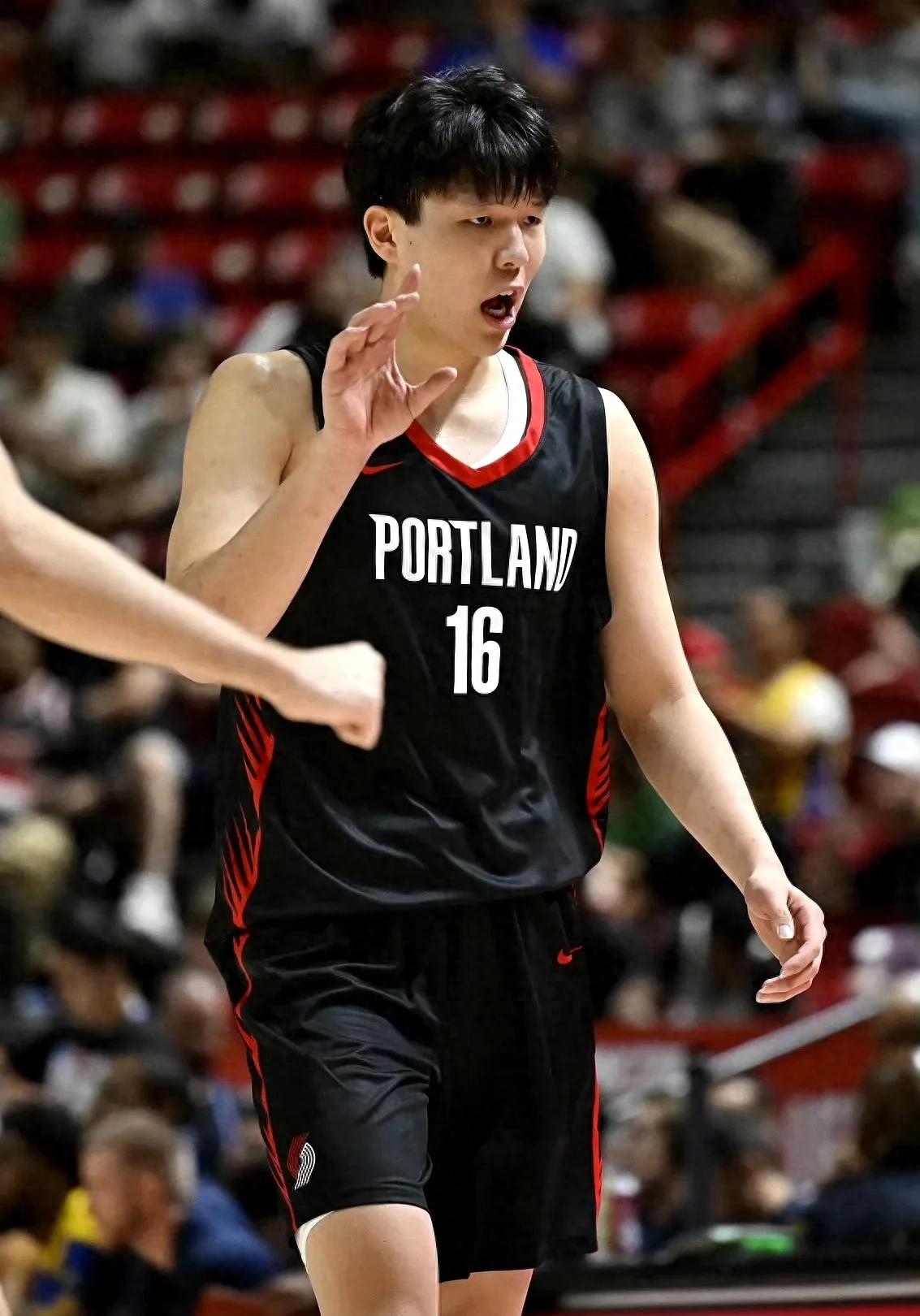 关于杨瀚森夏联场均10分5板23帽屡次贡献惊艳妙传的信息