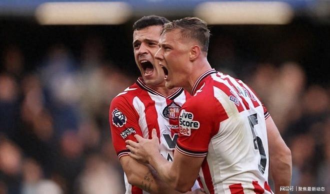 把摄像机亲得全口水阿森纳12亿巨星起飞:296场奇迹+英超第1中场的简单介绍 把摄像机亲得全口水阿森纳12亿巨星起飞:296场奇迹+英超第1中场的简单介绍