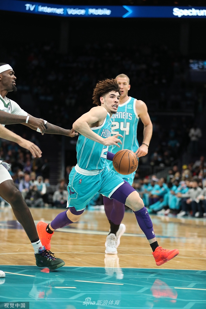 关于字母30+10&amp;准绝杀克尼普尔26分雄鹿险胜黄蜂的信息