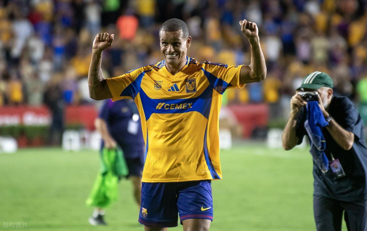 89%巴萨会员给球队打出优秀分，弗里克平的简单介绍