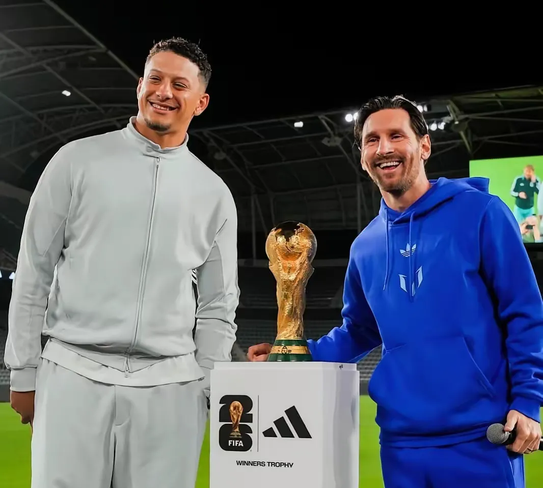 包含四大联赛最强金靴：梅西50球神迹莱万德甲41球，哈兰德36球的词条