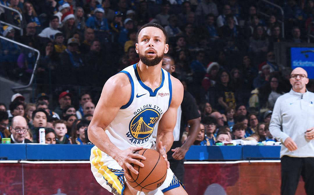 包含库里库明加缺战亚历山大30+7雷霆狂胜残阵勇士37分的词条