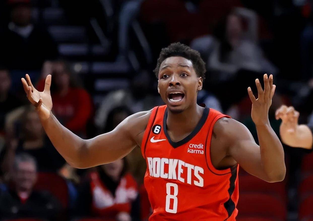 年薪5413万+5683万,将争冠球队慢慢拖垮!NBA被高估的超巨诞生的简单介绍 年薪5413万+5683万,将争冠球队慢慢拖垮!NBA被高估的超巨诞生的简单介绍