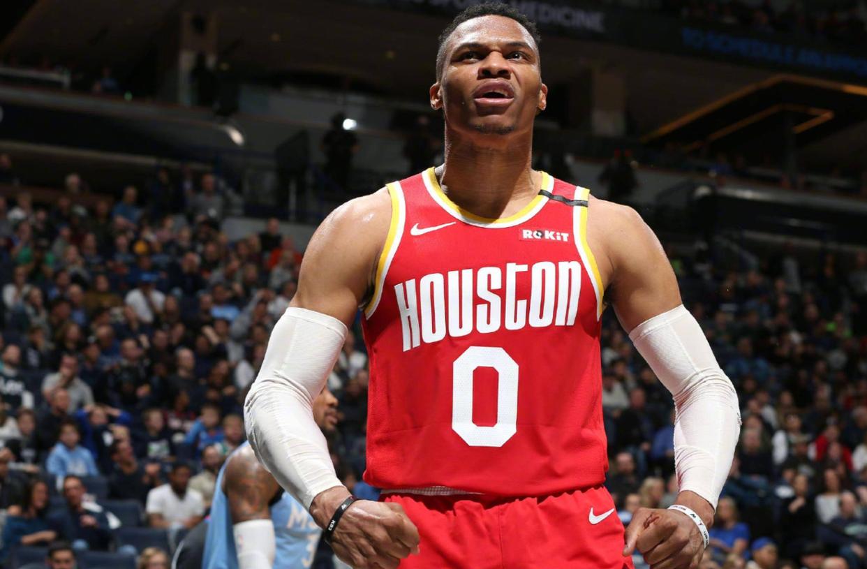 包含恭喜!威少总得分超越大O,正式加冕控卫历史得分王的词条 包含恭喜!威少总得分超越大O,正式加冕控卫历史得分王的词条