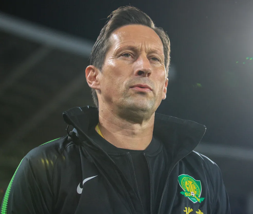 关于前世界杯名帅竞聘国足主帅：愿接受足协年薪要求！的信息