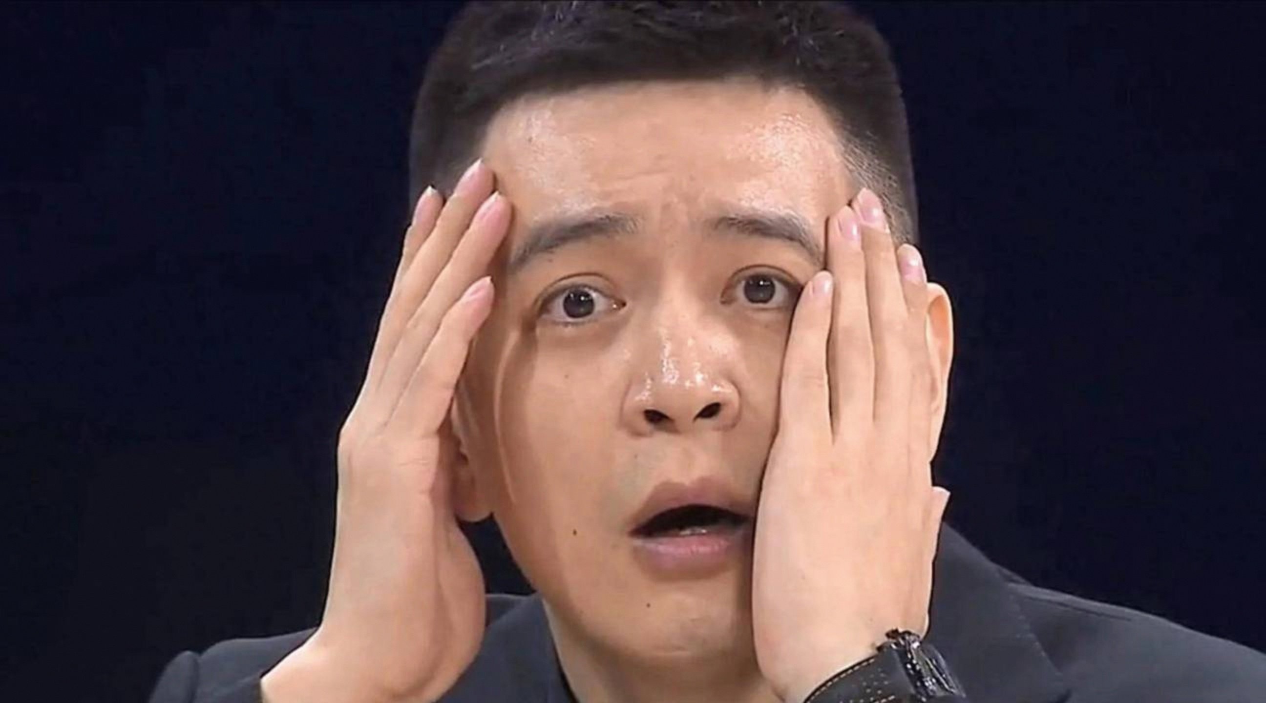 杨鸣：辽宁队现在没有轮休的资本威尔斯休战因伤病恶化的简单介绍