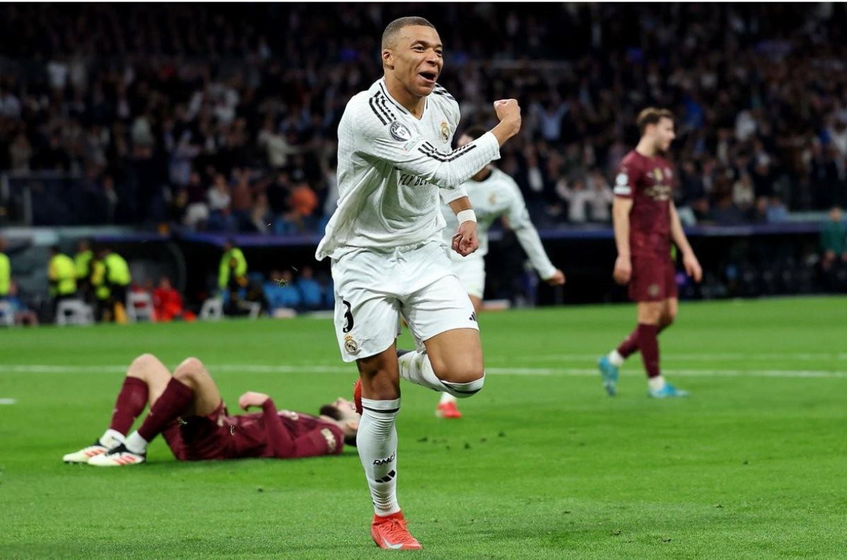 关于2025年度十佳比赛：国家德比巴萨4-3皇马，巴黎的信息