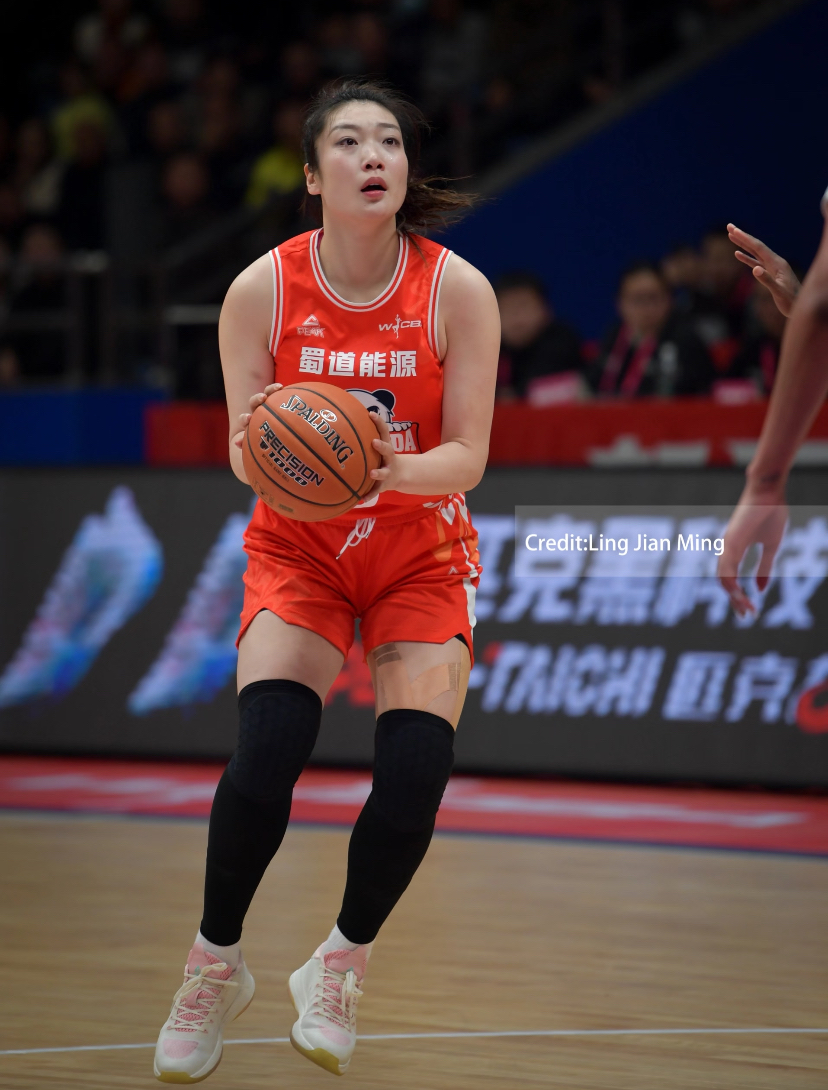 包含李梦22年女篮世预赛个人集锦,对阵马里砍下15分6助攻的词条 包含李梦22年女篮世预赛个人集锦,对阵马里砍下15分6助攻的词条